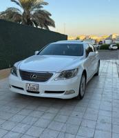 إعلان عن للبيع لكزس Ls460 L صبغ وكاله شرط الفحص 1600 والصامل يبشر بالخير