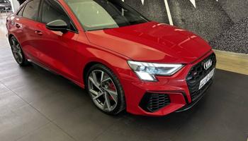 إعلان عن Audi S3 - 2022