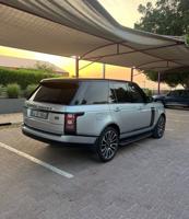 إعلان عن للبيع رنج روفر فوج 8 سلندر سوبر شارج سلفر داخل اوف وايت