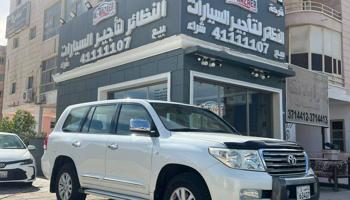 إعلان عن لاند كروزر GXR V6