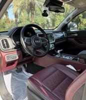 إعلان عن للبيع وانيت  جريت وول