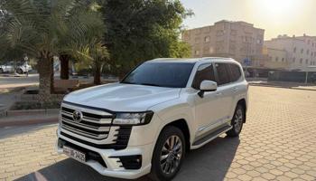 إعلان عن للبيع لاندكروزر