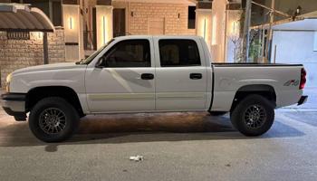 إعلان عن سلفرادو 2005 قمه بالنظافه