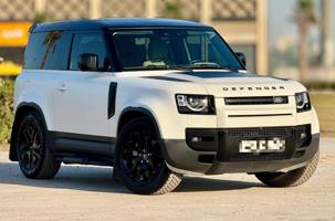 إعلان عن ديفندر 2022