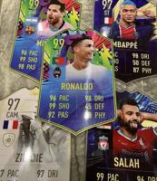 إعلان عن للبيع بطاقات لاعبين نادرين