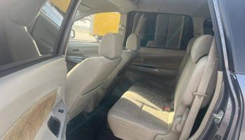 إعلان عن للبيع تويوتا افانزا 2015 كل شي شغال ميه بالميه