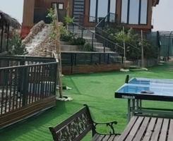 إعلان عن مميزه من الاخر