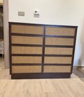 إعلان عن نجار باكستانى