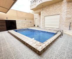 إعلان عن من المالك مباشرة للايجار شاليه سنوي فقط صباح الاحمد