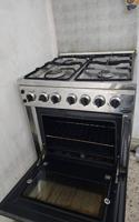 إعلان عن بيعه سريعة فرن غاز نظييف جداا