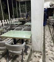 إعلان عن مطعم مشويات وفطاير وبسطه المطعم شغال وموقعه ممتاز جدا