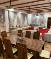 إعلان عن للأجار مزرعة حكاية في العبدلي تحتوي على ثلاث مزارع