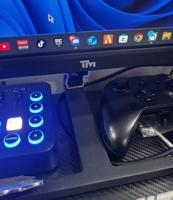 إعلان عن شاشة 27 بوصة