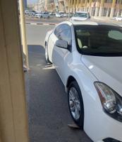 إعلان عن ألتيما 2012 استعمال خفيف