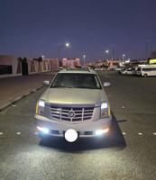 إعلان عن للبيع كاديلاك اسكاليد موديل 2010 مواصفات كامله فل اوبشن