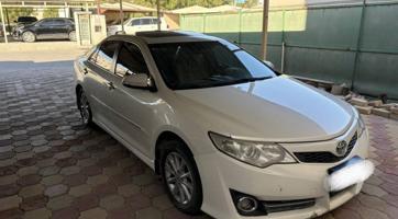 إعلان عن للبيع كامري GLX موديل 2012 صبغ الوكالة شرط الفحص