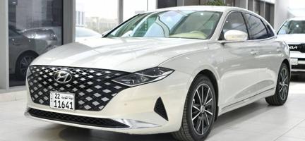 إعلان عن هيونداي ازيرا