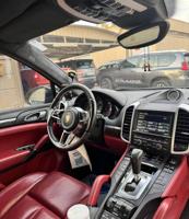 إعلان عن للبيع كايين gts كامل المواصفات  ٢٠١٦ بني  و من داخل احمر صبغ الوكاله