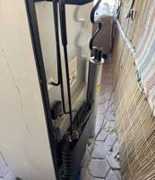 إعلان عن للبيع ثلاجه علي الغاز والكهرباء