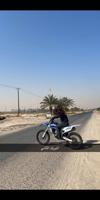إعلان عن سيكل yz450 للبيع السيكل بس قزوزه مطعوج وما ياثر بالاستخدام