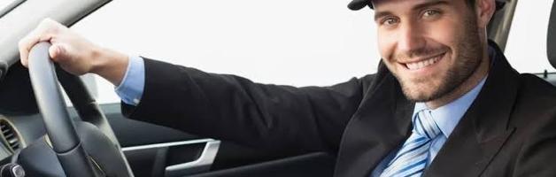 إعلان عن مطلوب ساىق لمطعم