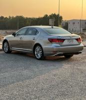 إعلان عن للبيع لكزس 460 LSموديل 2014 وارد الساير ماشي200
