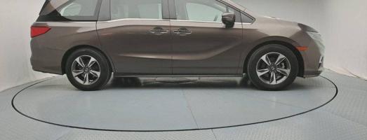 إعلان عن هوندا اوديسي مالك اول بحالة الوكالة