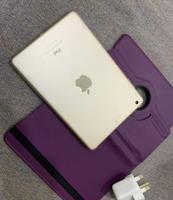 إعلان عن ايباد ميني 3 ثري 16 قيقا نظيف وشغال تمام مع كفر جديد وشحن اصلي