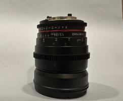 إعلان عن عدسه samyang for nikon