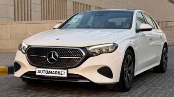 إعلان عن MERCEDES E200