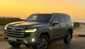 إعلان عن لاندكروزر VX 2022