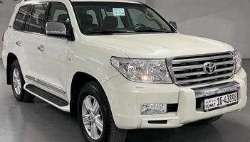 إعلان عن تويوتا لاندكروزر VXR 2011