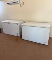إعلان عن للبيع فريزرات شبه جديده