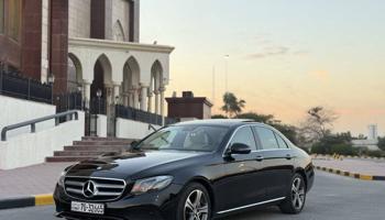 إعلان عن مرسيدس E300 موديل 2017 عداد 115 الف كم بانوراما مقاعد تبريد كاميرات