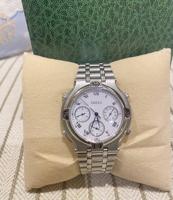 إعلان عن ساعة قوچي gucci