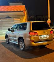 إعلان عن لكزس 2015