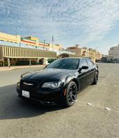 إعلان عن كرايزلر C300 (S) عداد 80 الف