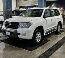 إعلان عن لاندكروزر 8 سلندر وارد الساير