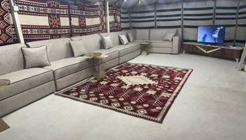 إعلان عن مخيم للاجار