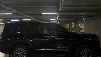 إعلان عن 13000km Black Land Cruiser 2024   ايرو اسGXRنظيف مكفول