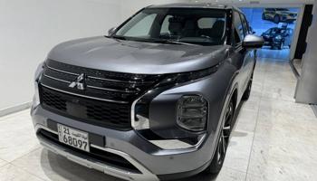 إعلان عن Mitsubishi Outlander