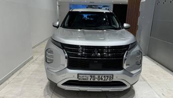 إعلان عن Mitsubishi Outlander