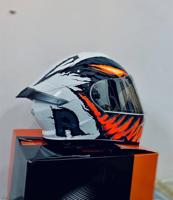 إعلان عن تشكيلة خوذة ممتازة