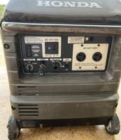 إعلان عن للبيع مكينة هوندا كاتم صوت حجم 3000