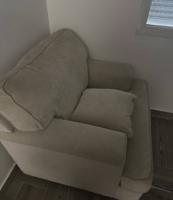 إعلان عن استعمل خفيف