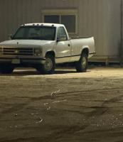 إعلان عن وانيت ١٩٩٢ تم تجديد السياره كل القطع gm