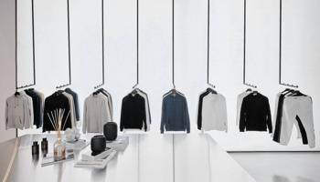 إعلان عن محل ملابس راقي خلو للبيع بالشويخ بمول راقي وسعر مغري