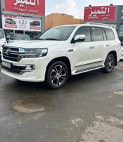 إعلان عن لاند كروزر GX.R-قراند تورينق .V8 موديل 2020 ماشى 15.000 k.m