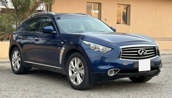 إعلان عن انفينيتي QX70 صبغ الوكالة