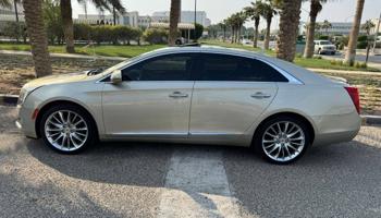 إعلان عن كاديلاك XTS4 مديل 2013 ماشي 41 نظيفه جدا بحالة نادره شرط الفحص